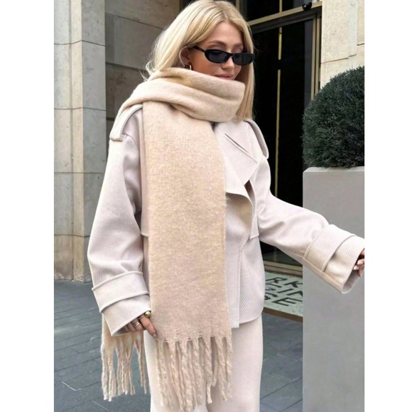 Beige Wide Shawl Scarf With Tassels Fuzzy Knit - Picture 5 of 8